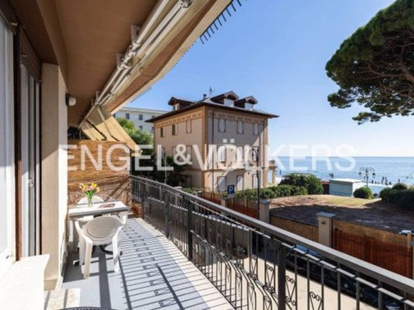 appartamento in vendita ad Alassio