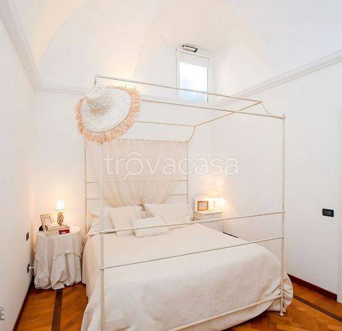 appartamento in vendita ad Alassio