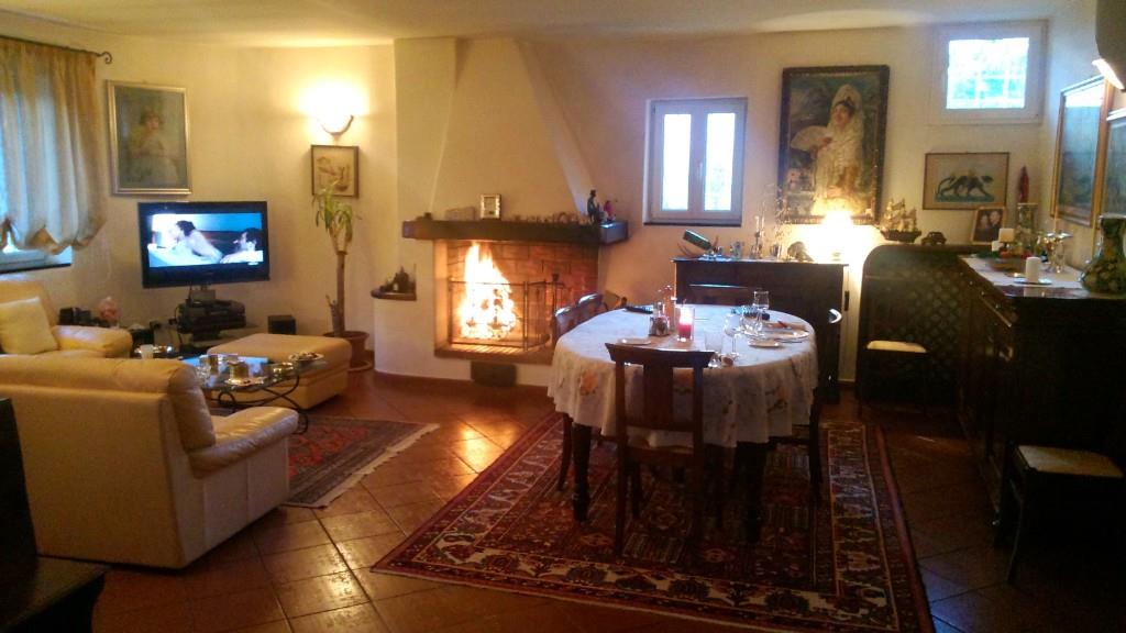 casa indipendente in vendita ad Alassio in zona Caso