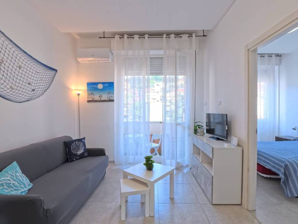 appartamento in vendita ad Alassio