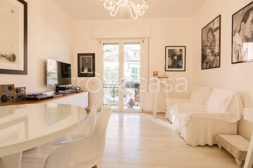appartamento in vendita ad Alassio