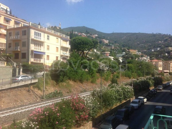 appartamento in vendita ad Alassio