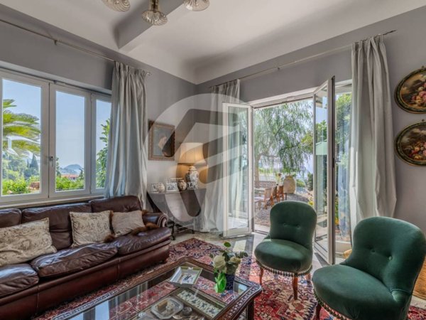 casa indipendente in vendita ad Alassio