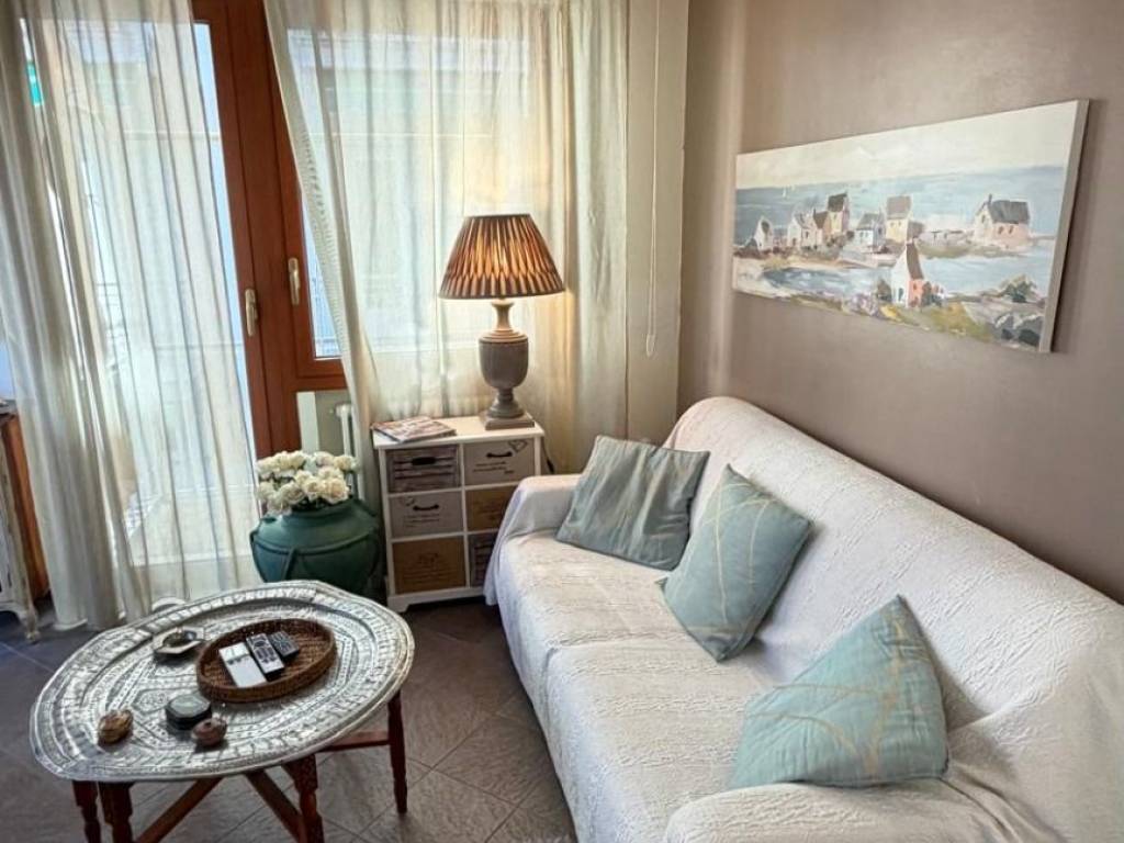 appartamento in vendita ad Alassio