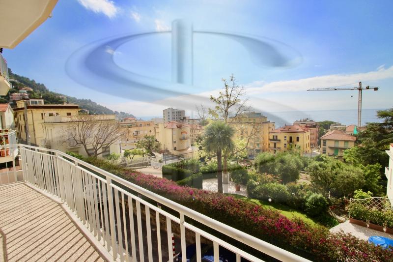 appartamento in vendita ad Alassio