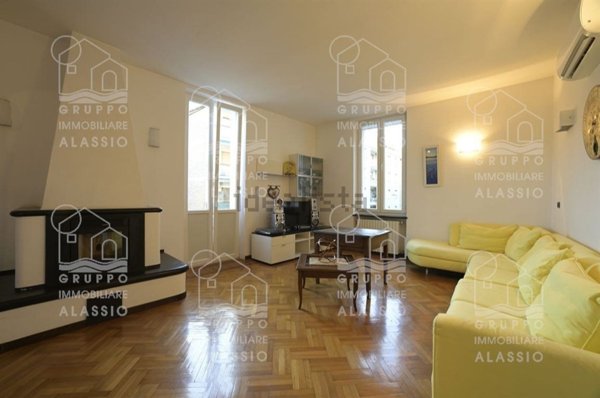 appartamento in vendita ad Alassio