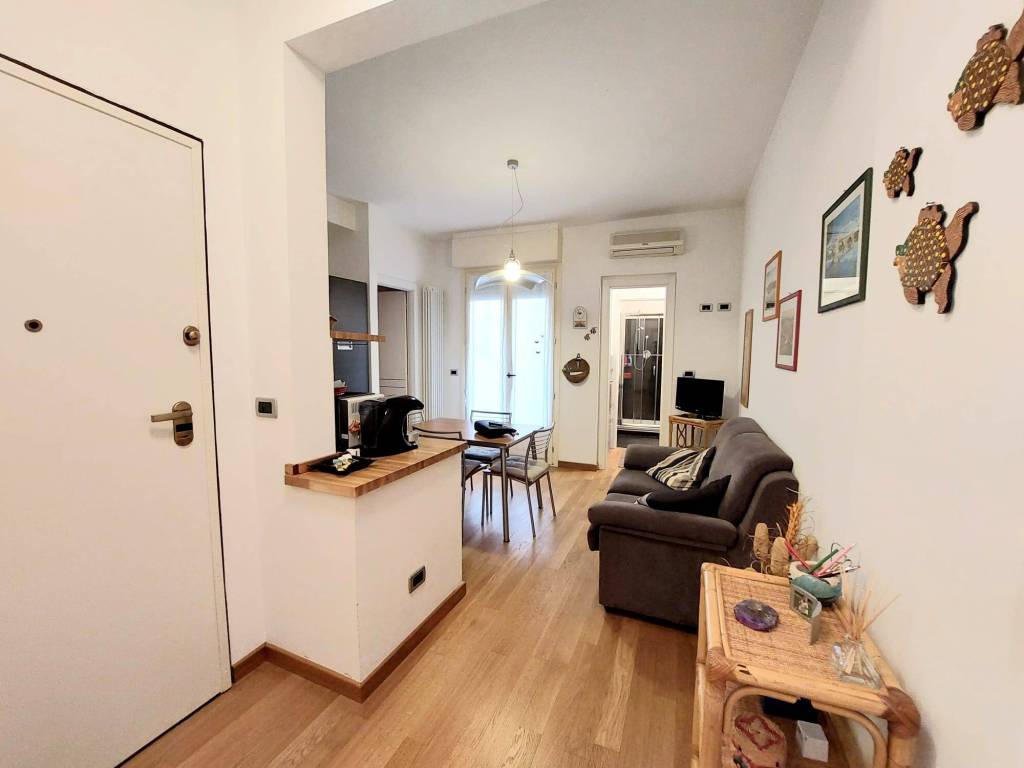 appartamento in vendita ad Alassio