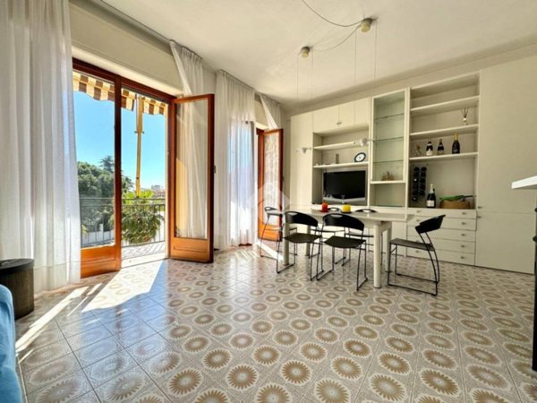 appartamento in vendita ad Alassio
