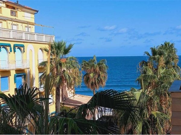 appartamento in vendita ad Alassio
