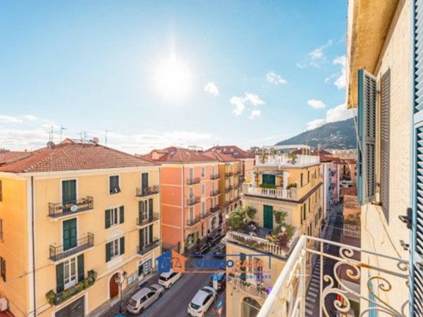 appartamento in vendita ad Alassio