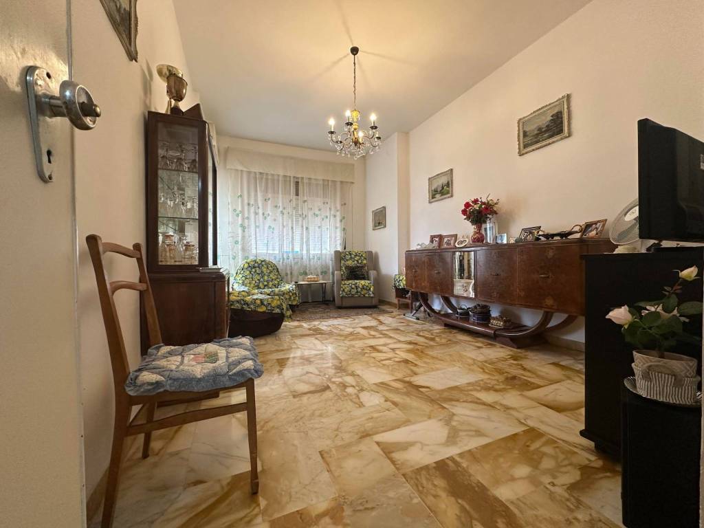 appartamento in vendita ad Alassio