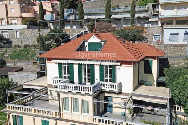 appartamento in vendita ad Alassio in zona Solva