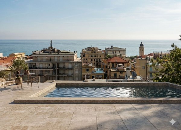 appartamento in vendita ad Alassio in zona Solva