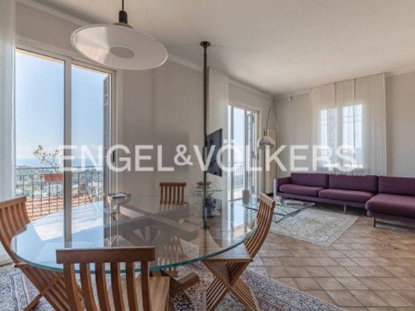 casa indipendente in vendita ad Alassio in zona Moglio