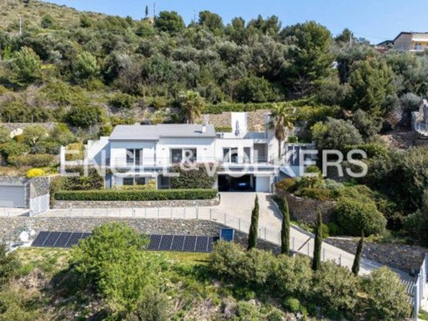 casa indipendente in vendita ad Alassio