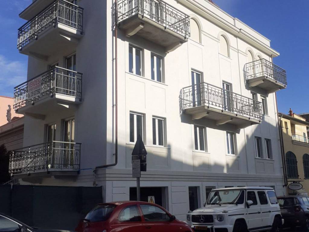 appartamento in vendita ad Alassio