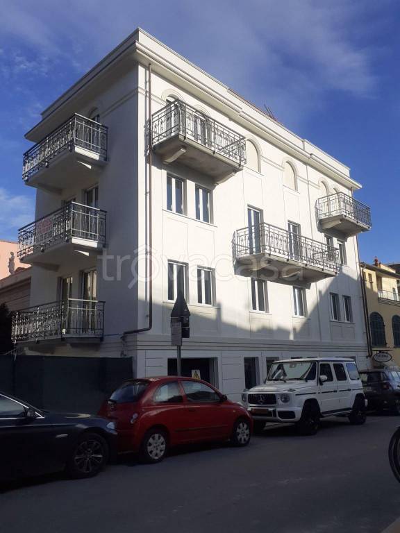 appartamento in vendita ad Alassio