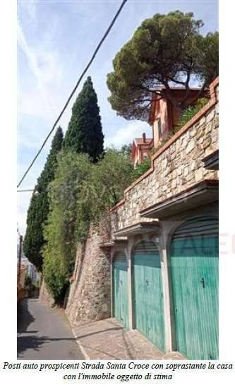 casa indipendente in vendita ad Alassio