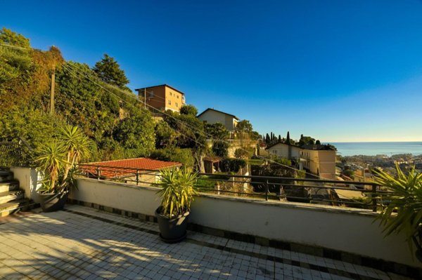 appartamento in vendita ad Alassio