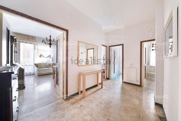 appartamento in vendita ad Alassio