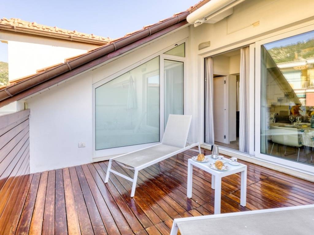 appartamento in vendita ad Alassio