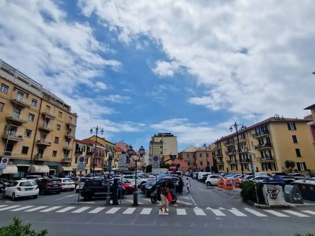 appartamento in vendita ad Alassio