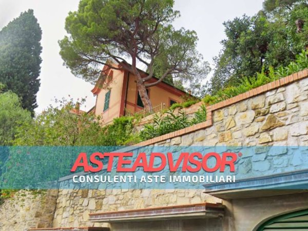 appartamento in vendita ad Alassio in zona Caso