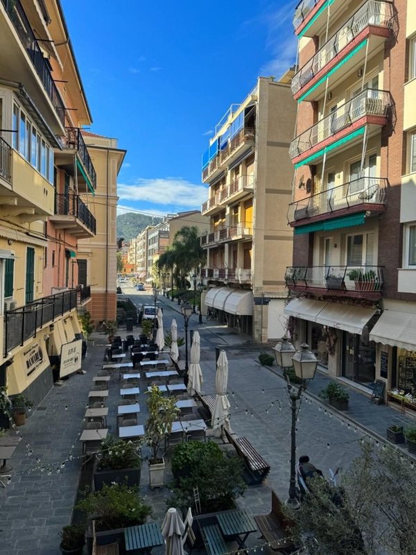 appartamento in vendita ad Alassio