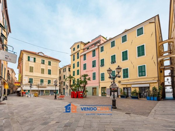 appartamento in vendita ad Alassio