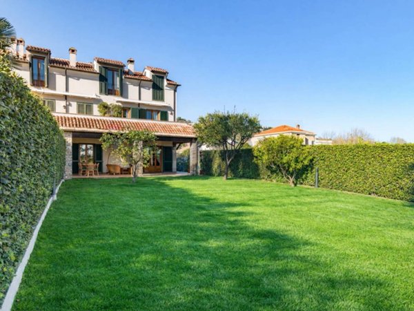 appartamento in vendita ad Alassio