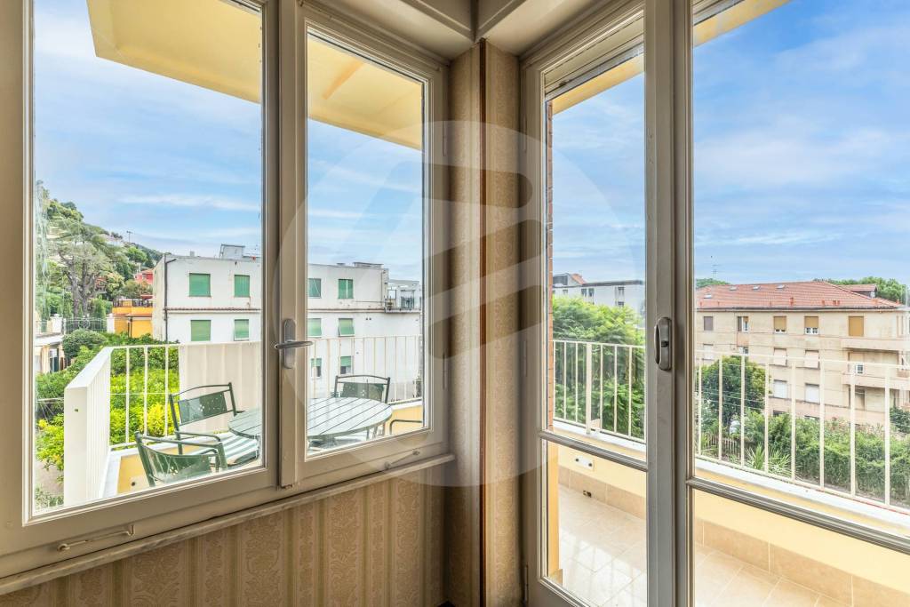 appartamento in vendita ad Alassio in zona Solva