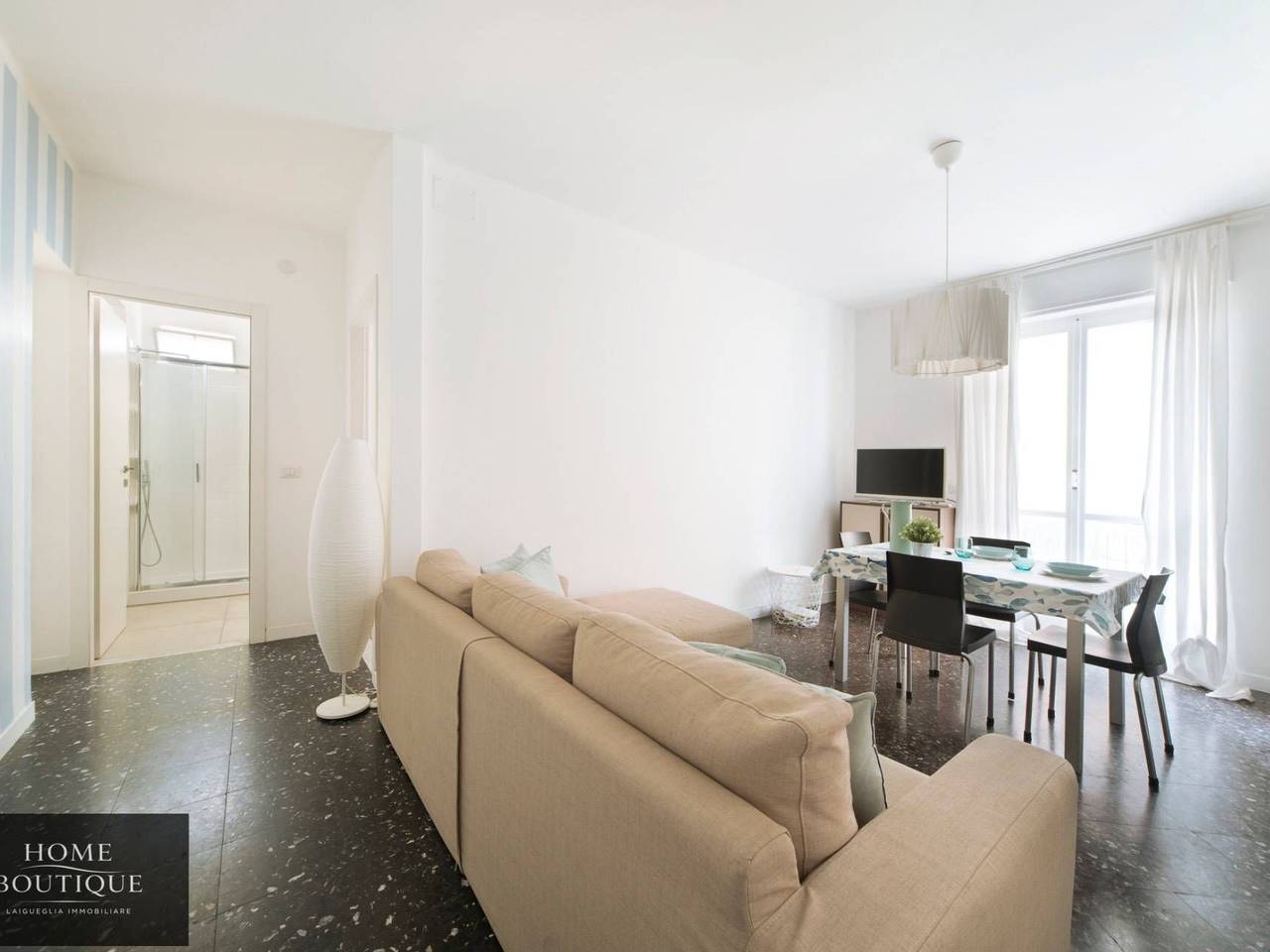 appartamento in vendita ad Alassio