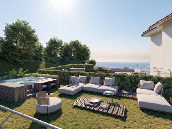 appartamento in vendita ad Alassio