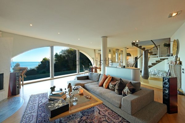 casa indipendente in vendita ad Alassio