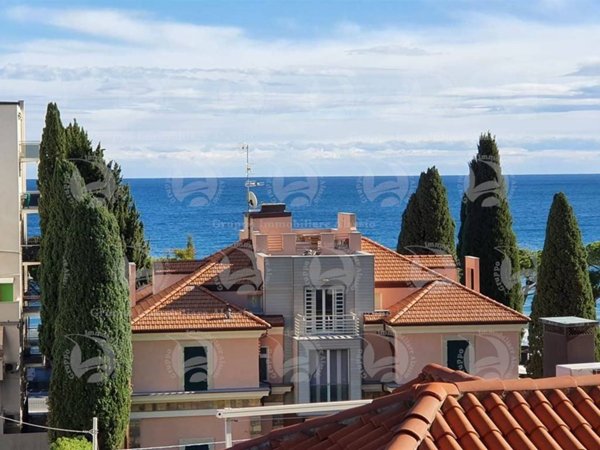 appartamento in vendita ad Alassio