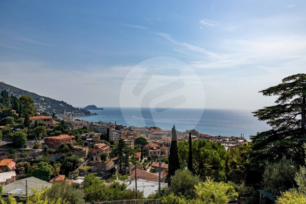 casa indipendente in vendita ad Alassio in zona Caso