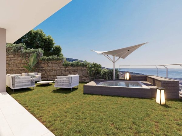 appartamento in vendita ad Alassio