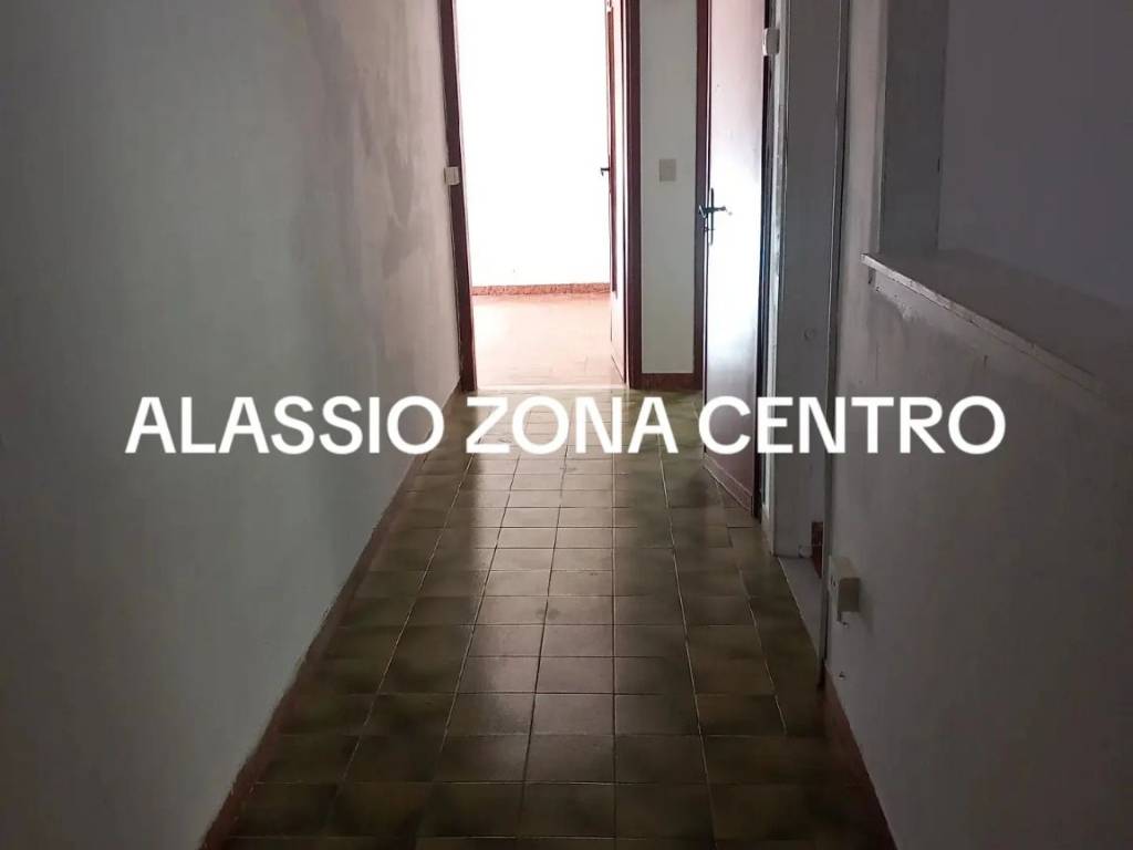 appartamento in vendita ad Alassio