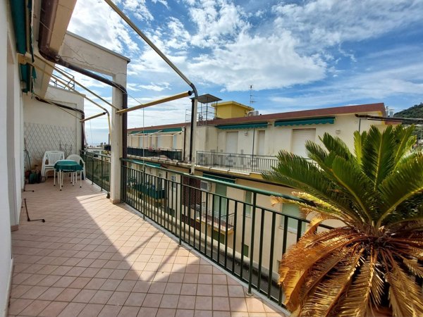 appartamento in vendita ad Alassio