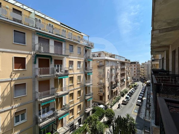 appartamento in vendita ad Alassio