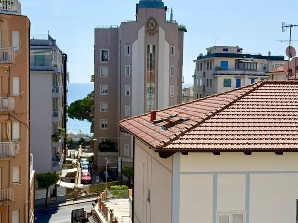 appartamento in vendita ad Alassio