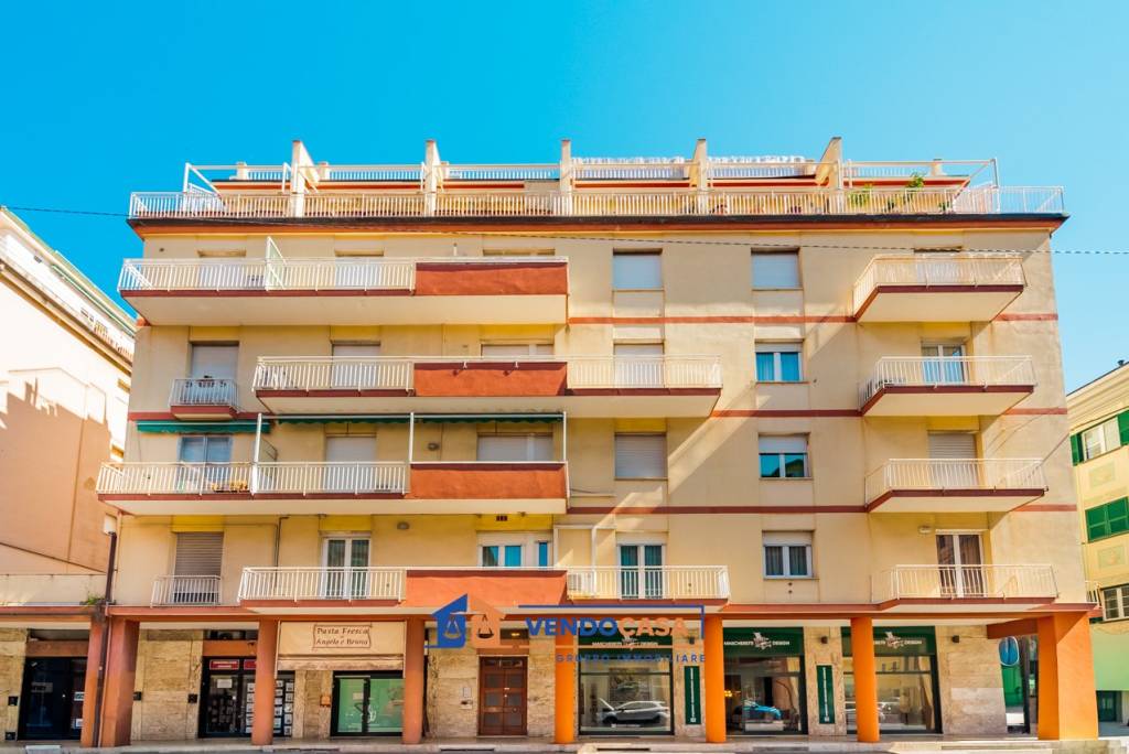 appartamento in vendita ad Alassio