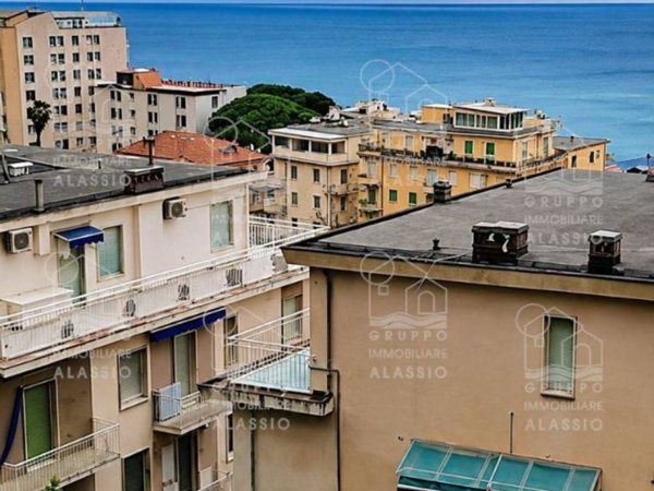 appartamento in vendita ad Alassio in zona Solva