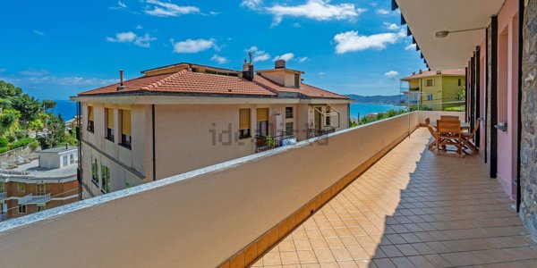 appartamento in vendita ad Alassio