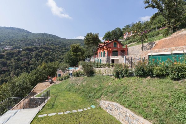 casa indipendente in vendita ad Alassio