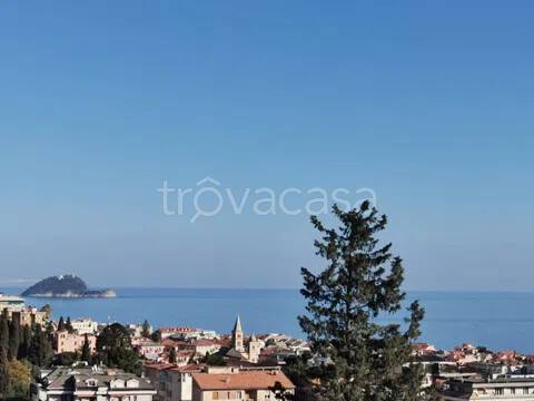 casa indipendente in vendita ad Alassio