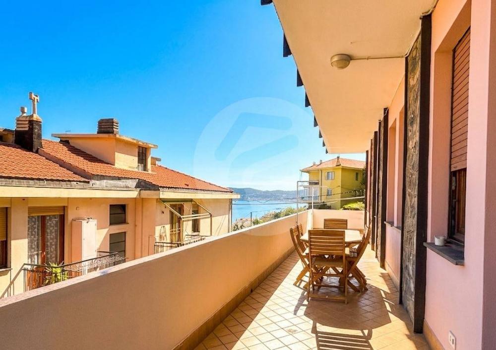appartamento in vendita ad Alassio