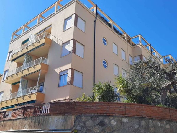 appartamento in vendita ad Alassio