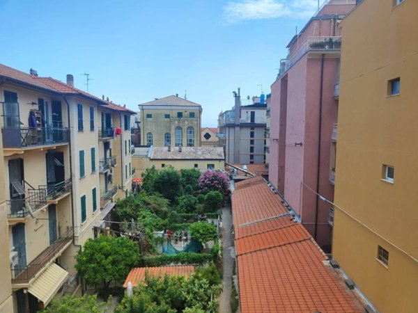 appartamento in vendita ad Alassio