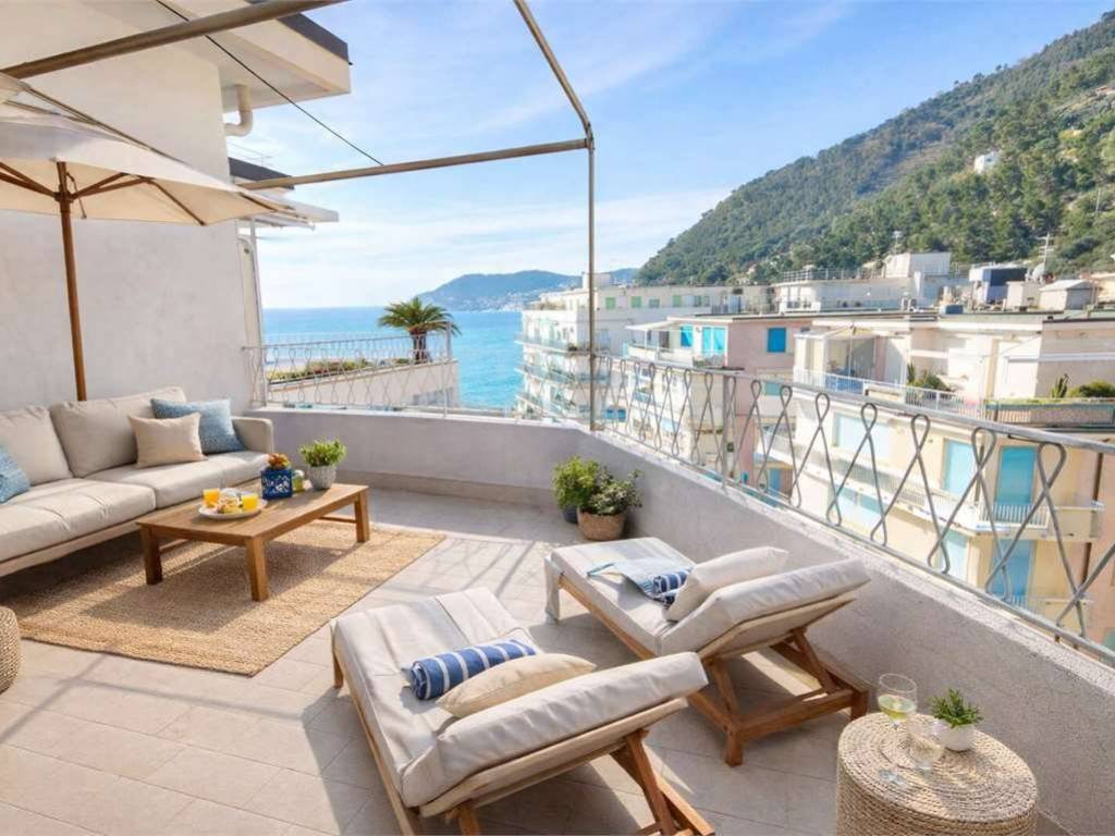 appartamento in vendita ad Alassio